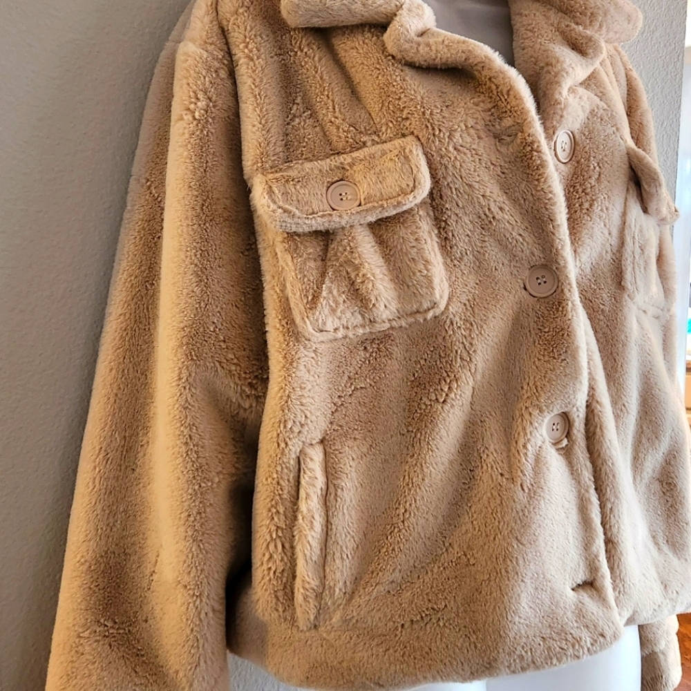 Sheppard Teddy Collard Faux Fur Coat - Picture 3 of 7